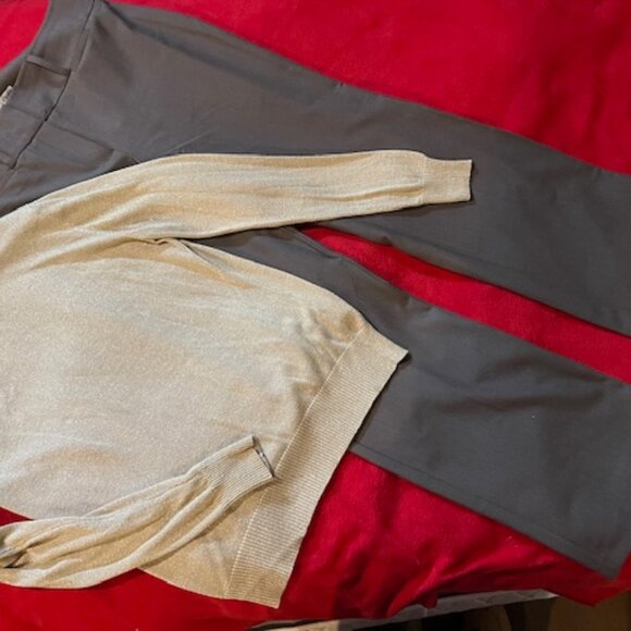 Joseph A Gold Metallic Turtleneck Sweater Size L & Larry Levine Pants Brown - Picture 4 of 11